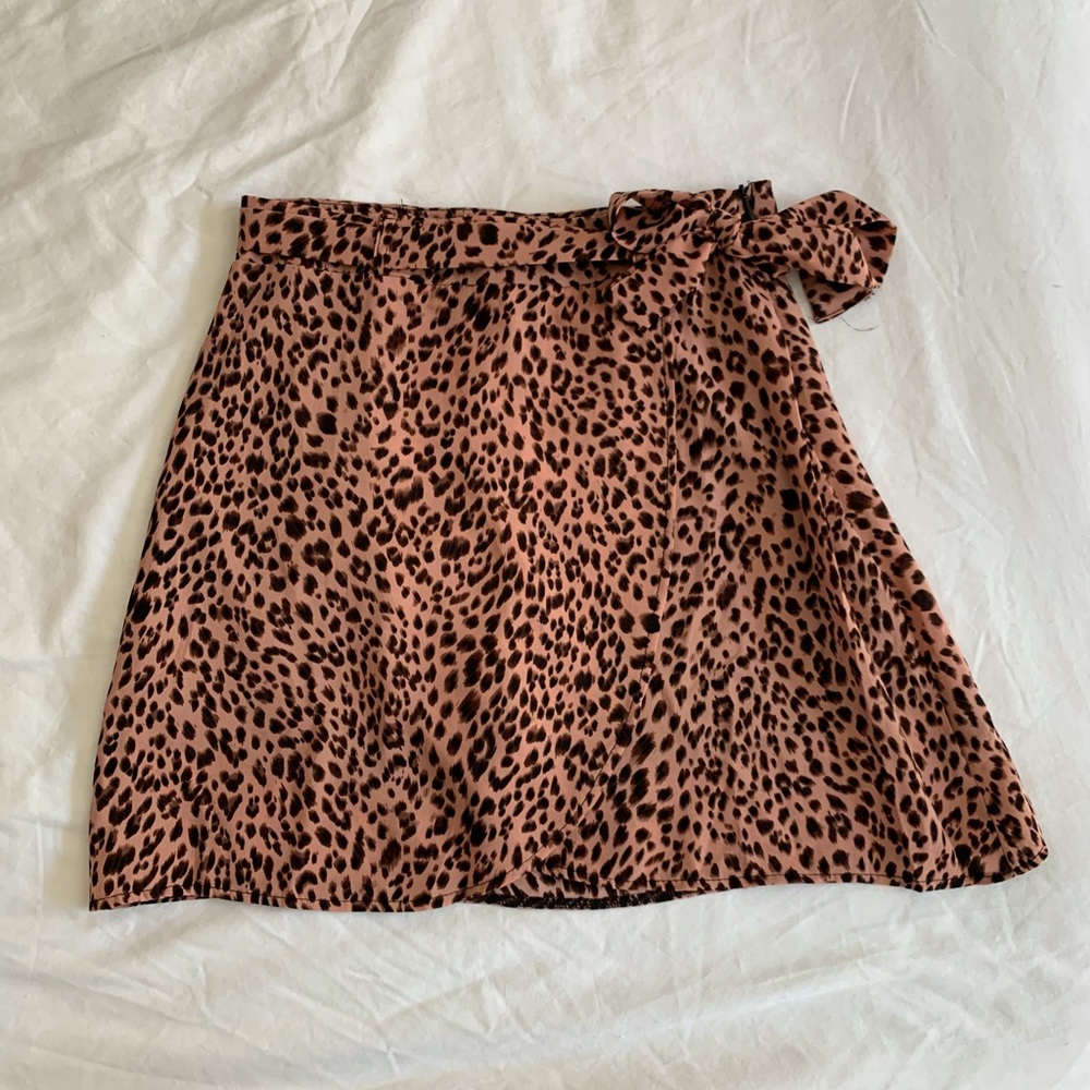Forever 21 short